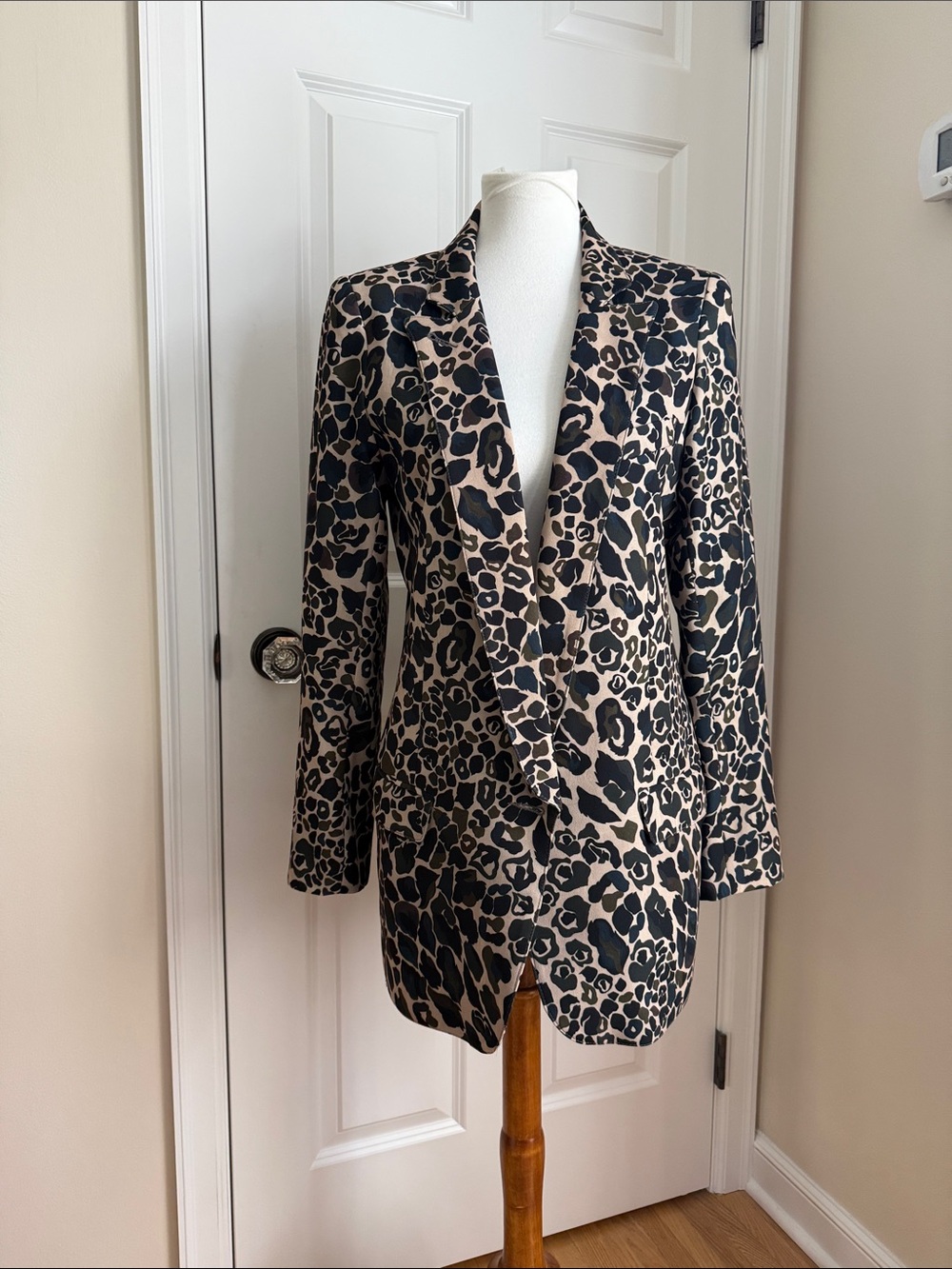 Smythe Leopard Print Longline Blazer Jacket - Black, Olive & Tan - Size 10
